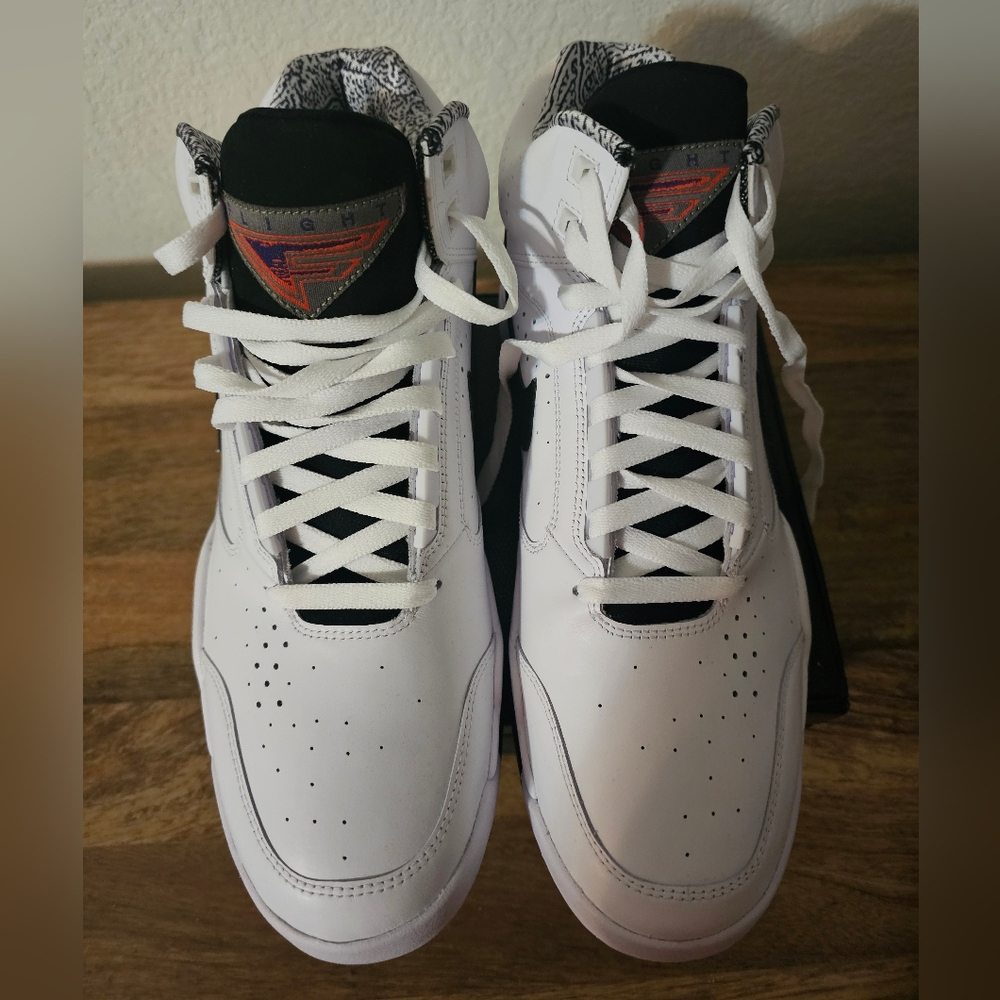 Air flight lite mid